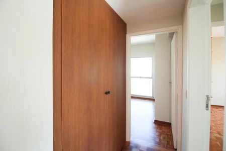 Apartamento à venda com 125m², 3 quartos e 1 vaga Apartamento à venda com 125m², 3 quartos e 1 vagaCorredor