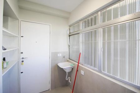 Apartamento à venda com 125m², 3 quartos e 1 vaga Apartamento à venda com 125m², 3 quartos e 1 vagaÁrea de Serviço