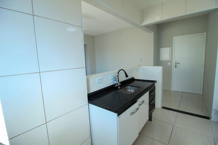 Apartamento para alugar com 56m², 2 quartos e sem vaga
