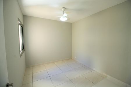 Apartamento para alugar com 56m², 2 quartos e sem vaga