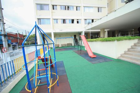 Apartamento para alugar com 56m², 2 quartos e sem vaga