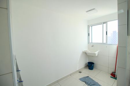 Apartamento para alugar com 56m², 2 quartos e sem vaga
