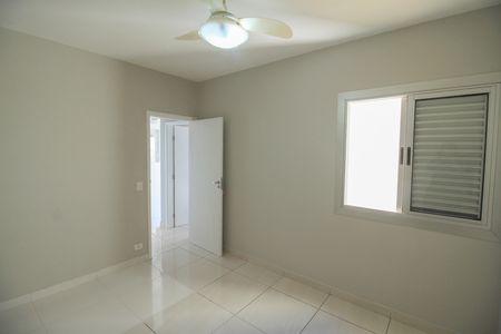 Apartamento para alugar com 56m², 2 quartos e sem vaga