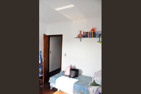 Casa para alugar com 119m², 4 quartos e 2 vagas Casa para alugar com 119m², 4 quartos e 2 vagasQuarto