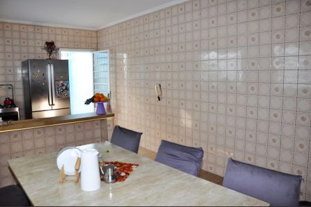 Casa para alugar com 119m², 4 quartos e 2 vagas Casa para alugar com 119m², 4 quartos e 2 vagasCopa