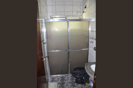 Casa para alugar com 119m², 4 quartos e 2 vagas Casa para alugar com 119m², 4 quartos e 2 vagasBanheiro Social