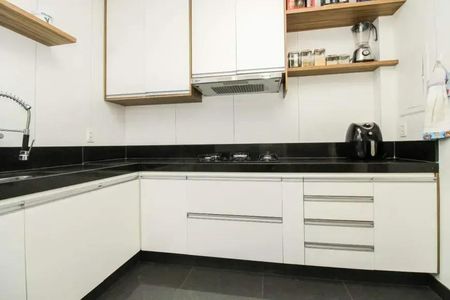 Apartamento para alugar com 155m², 3 quartos e 1 vagaCozinha