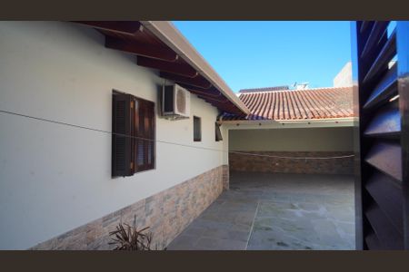 Vista da Rua de casa para alugar com 3 quartos, 120m² em Sarandi, Porto Alegre