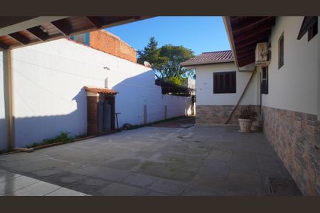 Casa para alugar com 213m², 3 quartos e 2 vagas Casa para alugar com 213m², 3 quartos e 2 vagasPátio