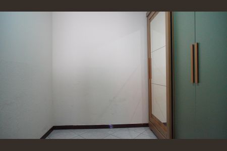 Casa para alugar com 213m², 3 quartos e 2 vagas Casa para alugar com 213m², 3 quartos e 2 vagasCloset quarto 3