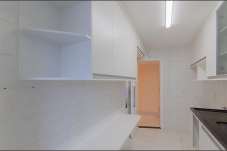 Apartamento para alugar com 84m², 3 quartos e 2 vagas Apartamento para alugar com 84m², 3 quartos e 2 vagasCozinha
