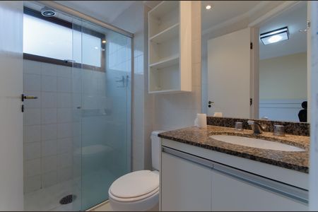 Apartamento para alugar com 84m², 3 quartos e 2 vagas Apartamento para alugar com 84m², 3 quartos e 2 vagasBanheiro da Suíte