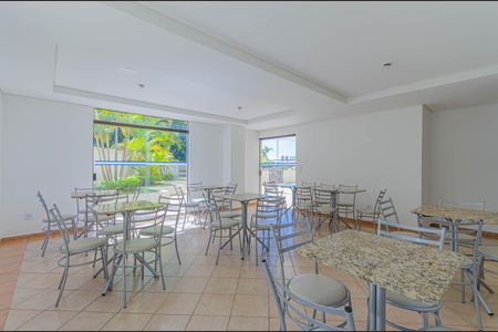 Apartamento para alugar com 84m², 3 quartos e 2 vagas Apartamento para alugar com 84m², 3 quartos e 2 vagasÁrea comum - Salão de festas