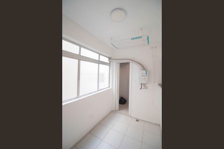 Apartamento à venda com 91m², 2 quartos e sem vaga Apartamento à venda com 91m², 2 quartos e sem vagaÁREA DE SERVIÇO