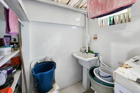 Apartamento à venda com 70m², 2 quartos e 1 vaga Apartamento à venda com 70m², 2 quartos e 1 vagaÁrea de Serviço