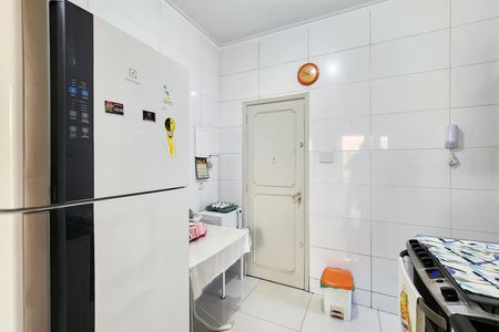 Apartamento à venda com 70m², 2 quartos e 1 vaga Apartamento à venda com 70m², 2 quartos e 1 vagaCozinha