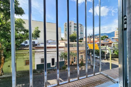 Apartamento à venda com 70m², 2 quartos e 1 vaga Apartamento à venda com 70m², 2 quartos e 1 vagaVista