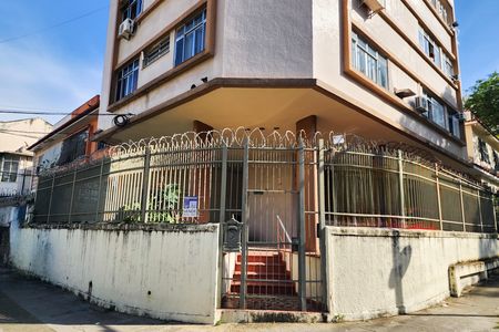 Apartamento à venda com 70m², 2 quartos e 1 vaga Apartamento à venda com 70m², 2 quartos e 1 vagaFachada do Condomínio