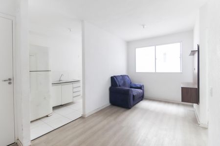 Sala de apartamento para alugar com 2 quartos, 42m² em Colônia (zona Leste), São Paulo