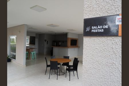 Apartamento para alugar com 60m², 2 quartos e 1 vaga Apartamento para alugar com 60m², 2 quartos e 1 vagaÁrea comum - Salão de festas