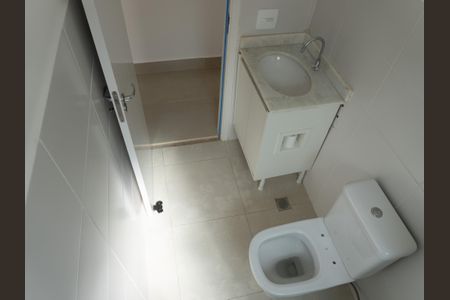 Apartamento para alugar com 60m², 2 quartos e 1 vaga Apartamento para alugar com 60m², 2 quartos e 1 vagaBanheiro Corredor
