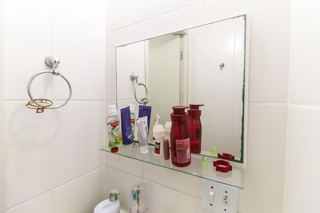 Apartamento para alugar com 60m², 2 quartos e sem vagaBanheiro