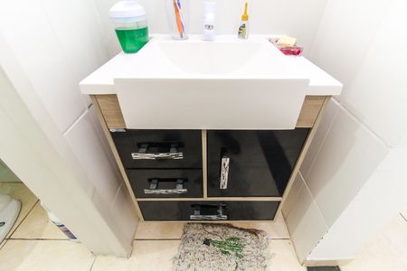 Apartamento para alugar com 60m², 2 quartos e sem vagaBanheiro