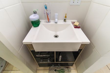 Apartamento para alugar com 60m², 2 quartos e sem vagaBanheiro