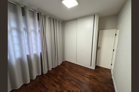 Apartamento à venda com 105m², 3 quartos e 1 vaga Apartamento à venda com 105m², 3 quartos e 1 vagaQuarto