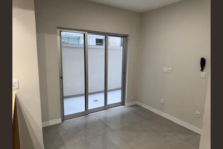 Sala de apartamento à venda com 3 quartos, 105m² em Santo Antônio, Belo Horizonte