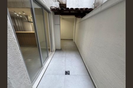 Área externa de apartamento à venda com 3 quartos, 105m² em Santo Antônio, Belo Horizonte