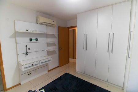 Apartamento para alugar com 120m², 3 quartos e 2 vagas Apartamento para alugar com 120m², 3 quartos e 2 vagasSuíte