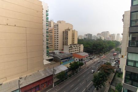 Apartamento para alugar com 120m², 3 quartos e 2 vagas Apartamento para alugar com 120m², 3 quartos e 2 vagasVista da Suíte