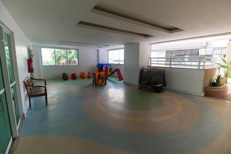 Apartamento para alugar com 120m², 3 quartos e 2 vagas Apartamento para alugar com 120m², 3 quartos e 2 vagasÁrea comum