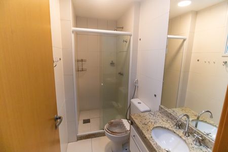 Apartamento para alugar com 120m², 3 quartos e 2 vagas Apartamento para alugar com 120m², 3 quartos e 2 vagasBanheiro da Suíte