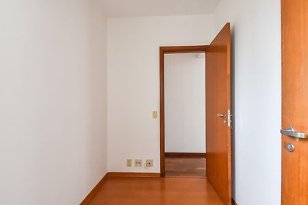 Apartamento para alugar com 118m², 3 quartos e 3 vagas Apartamento para alugar com 118m², 3 quartos e 3 vagasQuarto de serviço