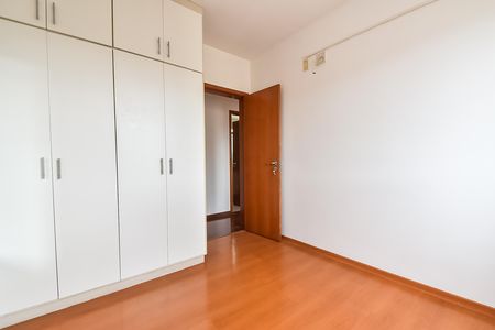 Apartamento para alugar com 118m², 3 quartos e 3 vagas Apartamento para alugar com 118m², 3 quartos e 3 vagasQuarto 1