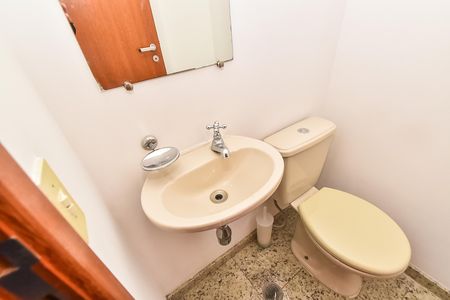 Apartamento para alugar com 118m², 3 quartos e 3 vagas Apartamento para alugar com 118m², 3 quartos e 3 vagasLavabo