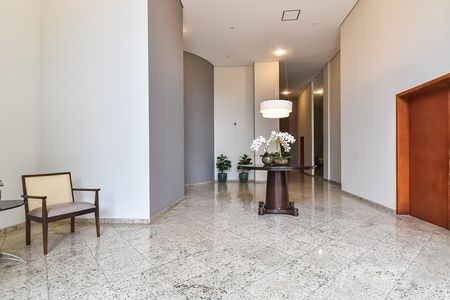 Apartamento para alugar com 118m², 3 quartos e 3 vagas Apartamento para alugar com 118m², 3 quartos e 3 vagasHall de entrada