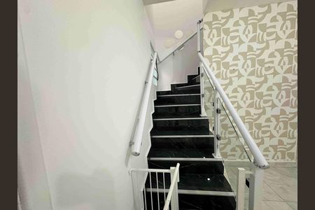 Casa de condomínio à venda com 114m², 2 quartos e 3 vagas Casa de condomínio à venda com 114m², 2 quartos e 3 vagasSala