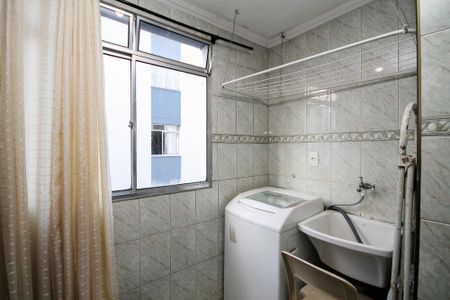 Apartamento para alugar com 60m², 2 quartos e 1 vaga Apartamento para alugar com 60m², 2 quartos e 1 vagaLavanderia
