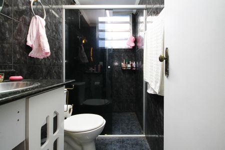Apartamento para alugar com 60m², 2 quartos e 1 vaga Apartamento para alugar com 60m², 2 quartos e 1 vagaBanheiro
