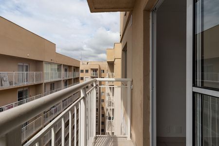 Apartamento à venda com 36m², 2 quartos e sem vaga Apartamento à venda com 36m², 2 quartos e sem vagaVaranda
