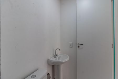 Apartamento à venda com 36m², 2 quartos e sem vaga Apartamento à venda com 36m², 2 quartos e sem vagaBanheiro