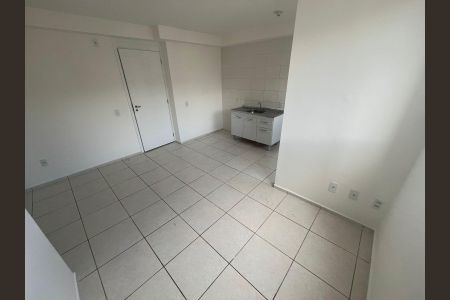 Sala de apartamento para alugar com 2 quartos, 47m² em Curicica, Rio de Janeiro