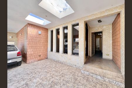 Casa à venda com 130m², 2 quartos e 2 vagas