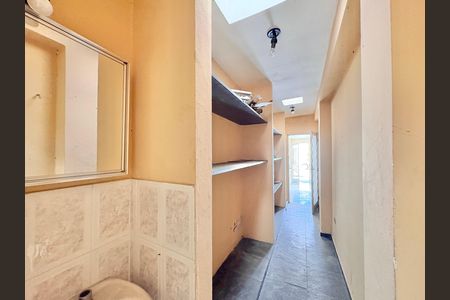 Casa à venda com 130m², 2 quartos e 2 vagas Casa à venda com 130m², 2 quartos e 2 vagasÁrea comum