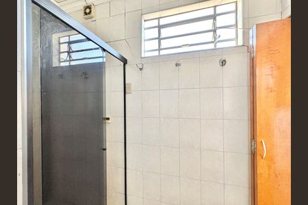 Casa à venda com 130m², 2 quartos e 2 vagas Casa à venda com 130m², 2 quartos e 2 vagasBanheiro da Suíte 2