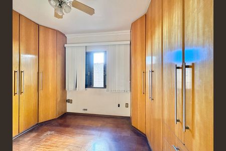 Casa à venda com 130m², 2 quartos e 2 vagas Casa à venda com 130m², 2 quartos e 2 vagasSuíte 1