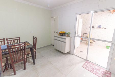 Apartamento à venda com 100m², 2 quartos e 1 vaga Apartamento à venda com 100m², 2 quartos e 1 vagaCozinha